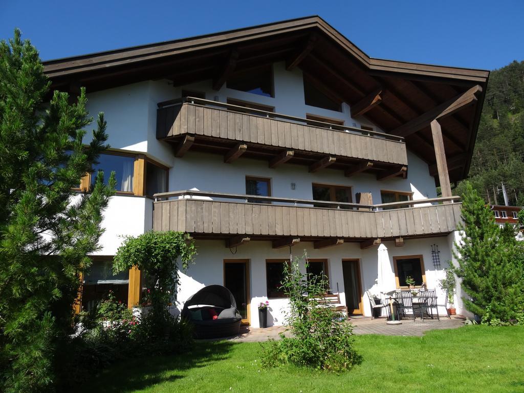 Appartementhaus St. Martin Seefeld in Tirol Rum bild